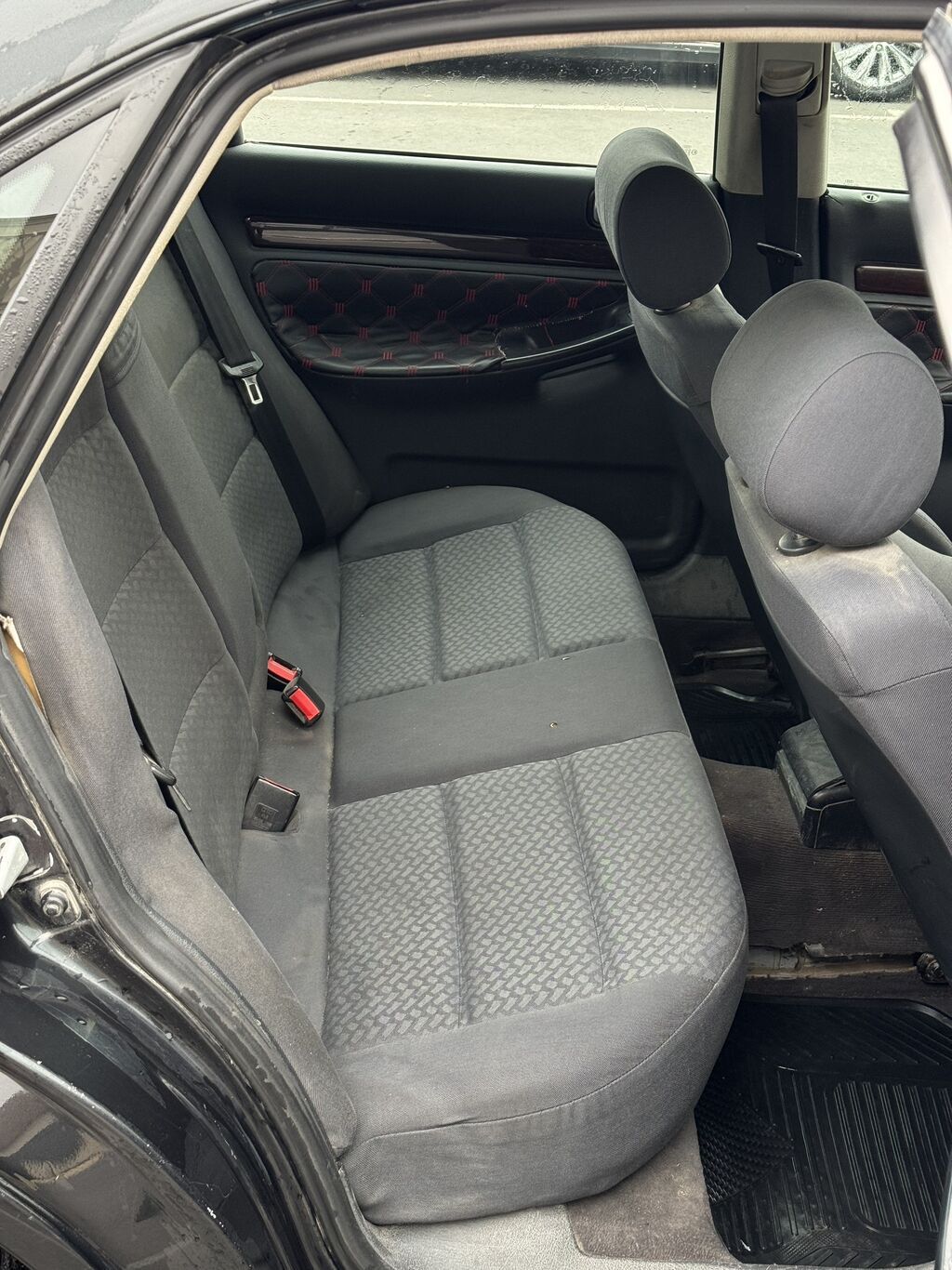 Audi A4: 1995 г., 1.8 л, Механика, Бензин, Седан: фото 7