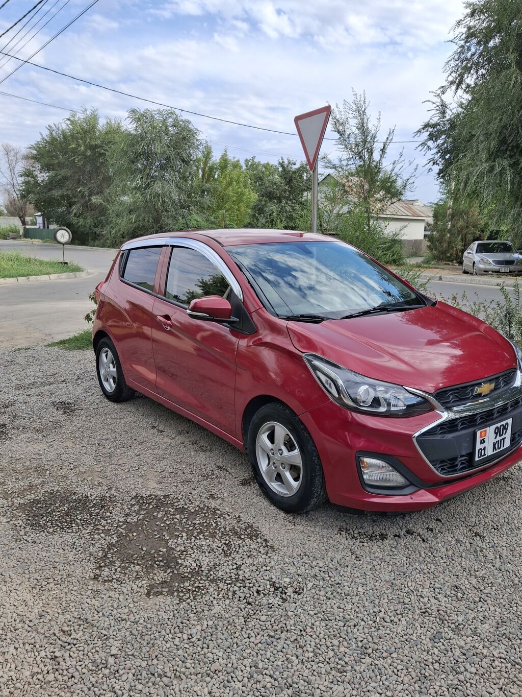 Chevrolet Spark: 2018 г., 1 л, Автомат, Бензин, Хэтчбэк: фото 4