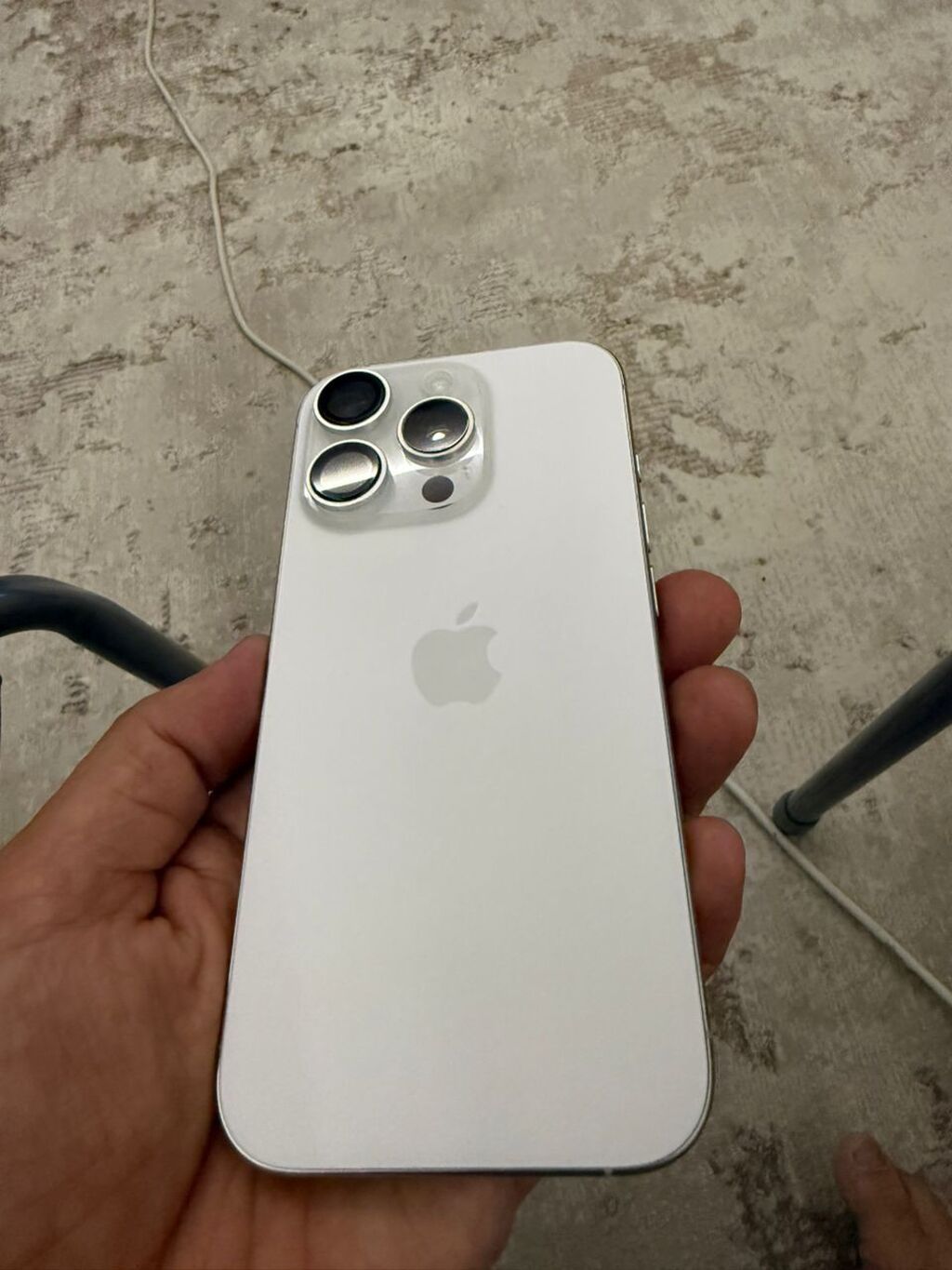 IPhone 16 Pro, Б/у, 256 ГБ, Защитное стекло, Чехол, Кабель, 100 %: фото 8