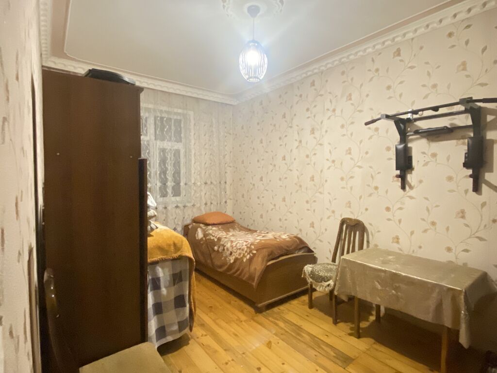 Bakıxanov qəs. 8 otaq, 234 kv. m, Yeni təmirli