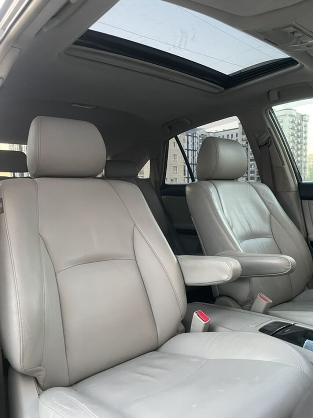 Lexus RX: 2005 г., 3.3 л, Автомат, Бензин, Кроссовер: фото 8
