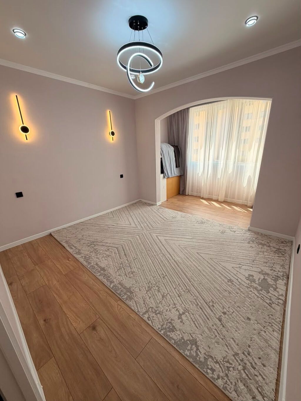 3 комнаты, 83 м², Технопарк Элитка, 4 этаж, Евроремонт: фото 1