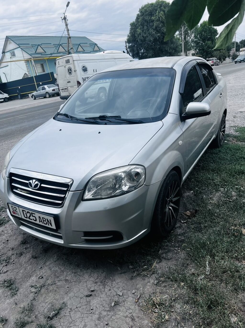 Daewoo Gentra: 2011 г., 1.2 л, Автомат, Бензин, Седан: фото 3