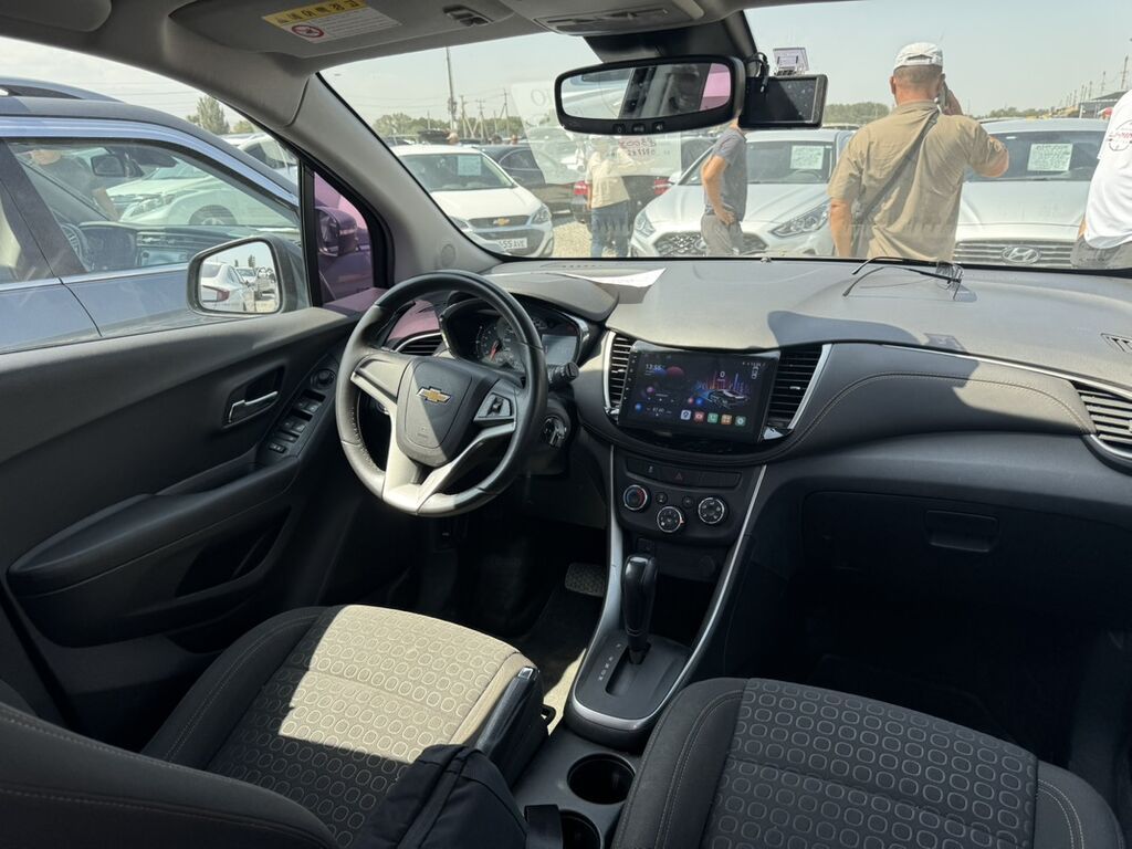 Chevrolet Trax: 2020 г., 1.6 л, Автомат, Дизель, Кроссовер: фото 6