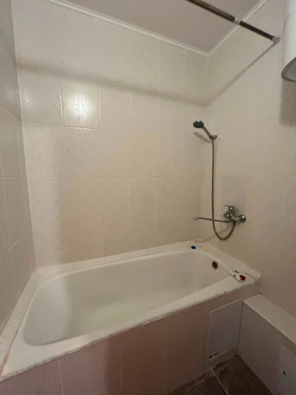 3 комнаты, 60 м², Асанбай мкр 105 серия, 3 этаж: фото 5