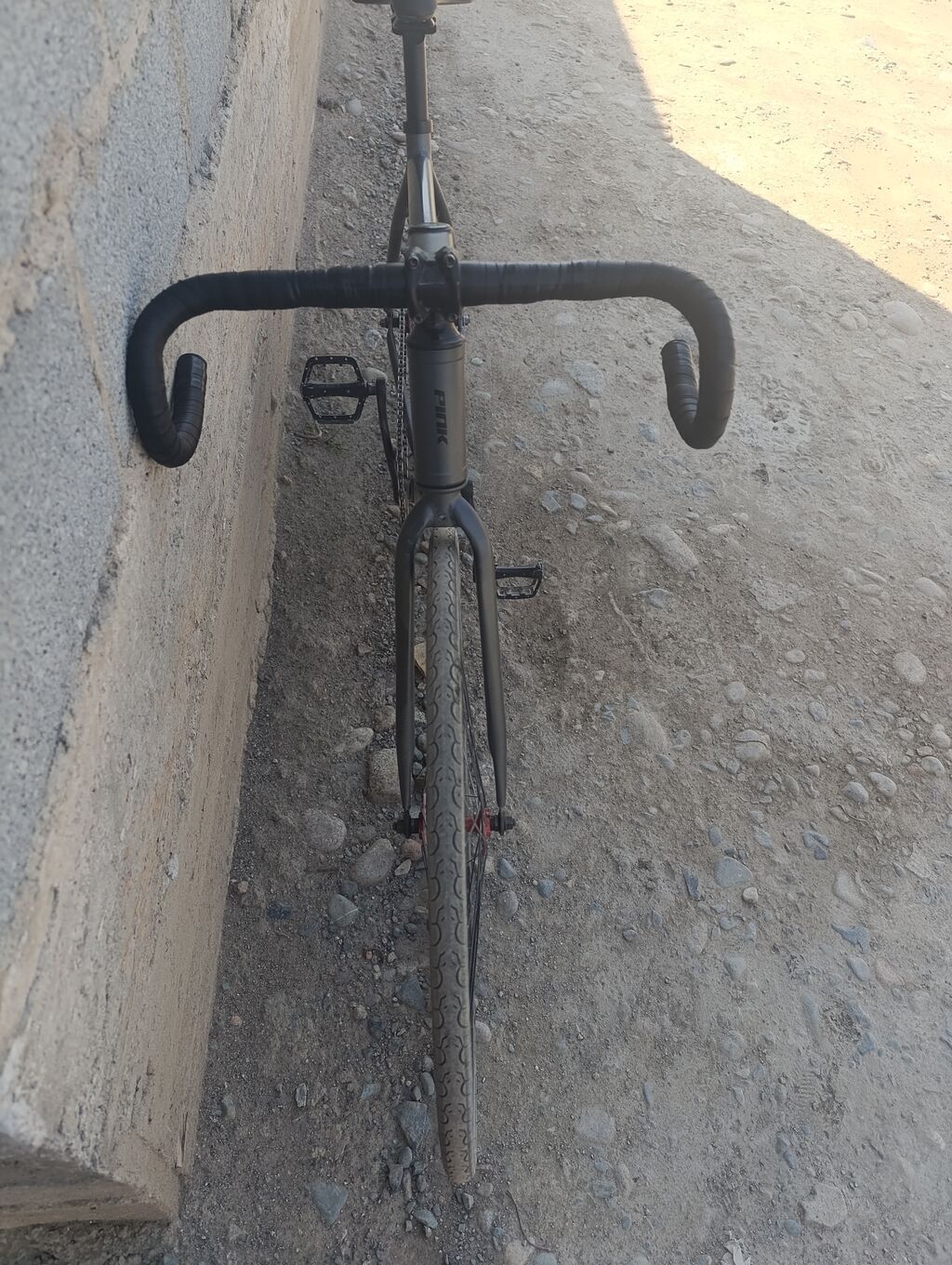 Фикс-байк (fixed gear) с дорожным рулём - Рама: стальная, размер: фото 3