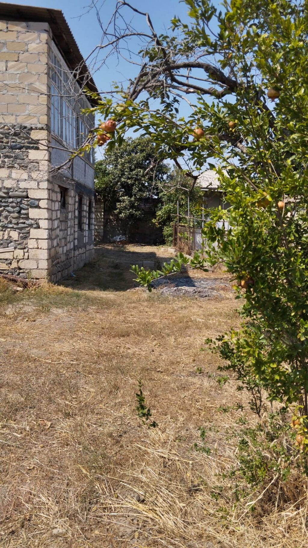7 otaqlı, 150 kv. m, Orta təmir