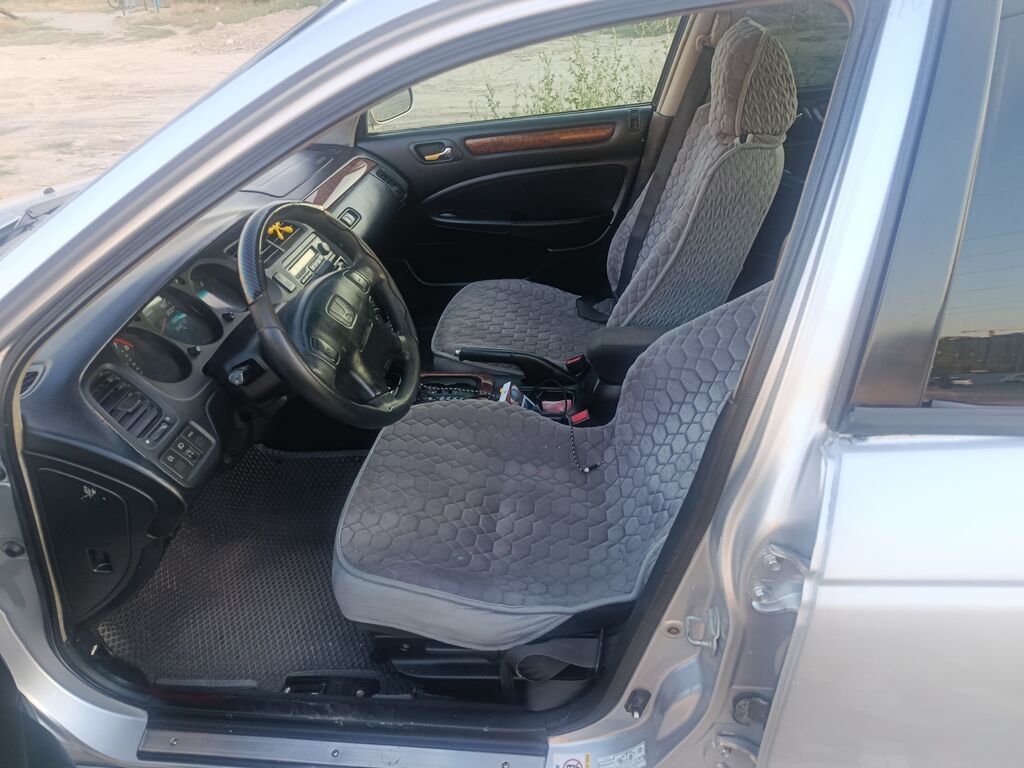 Honda Accord: 2001 г., 2.3 л, Автомат, Бензин, Седан: фото 5
