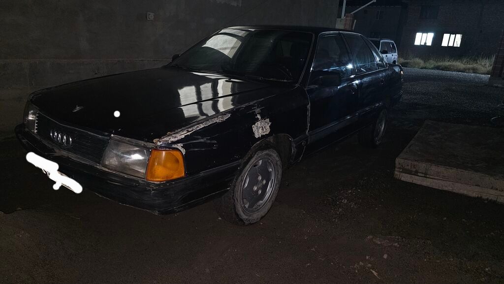 Audi 100: 1989 г., Седан: фото 1