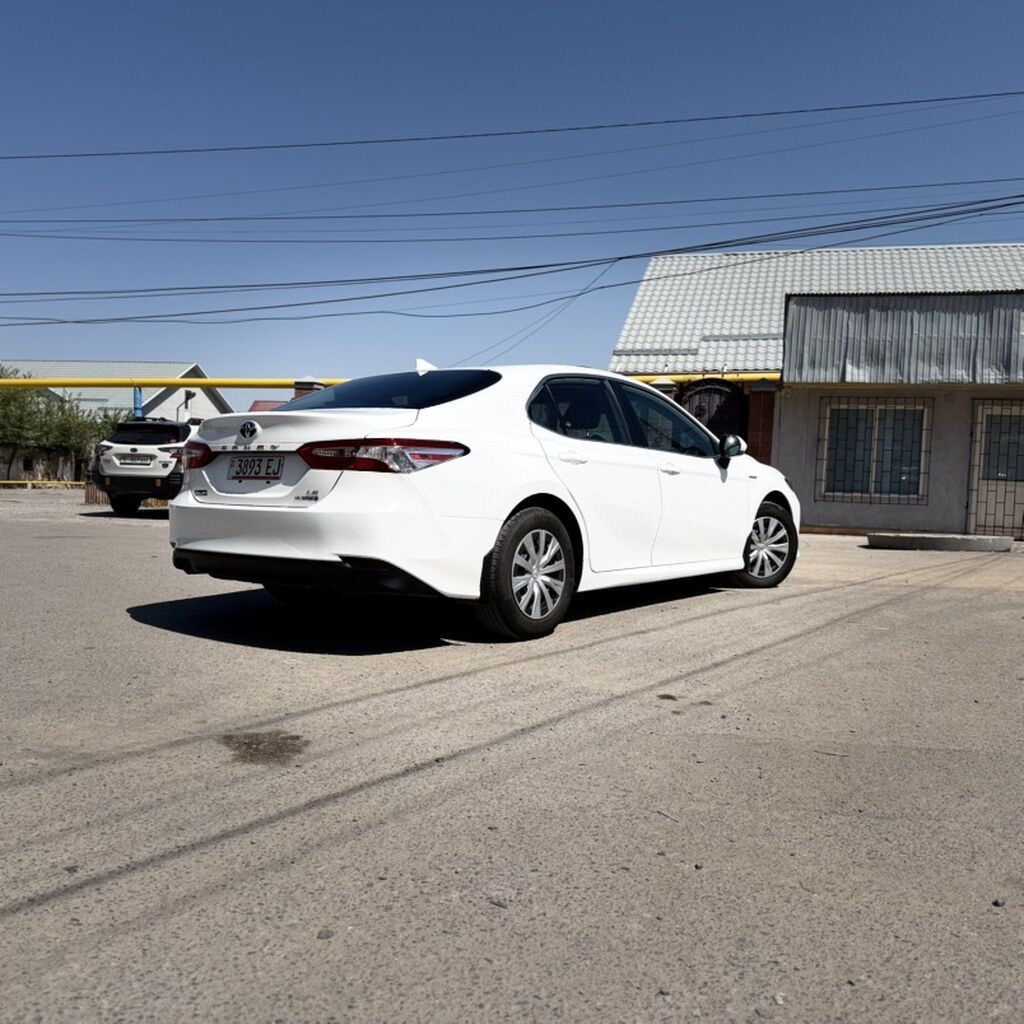 Toyota Camry: 2020 г., 2.5 л, Автомат, Бензин, Седан: фото 8
