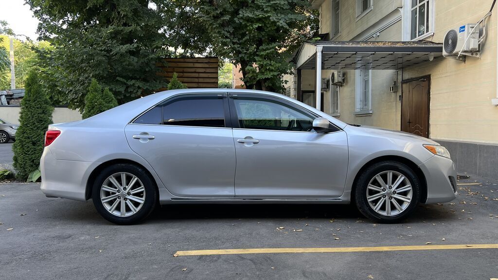 Toyota Camry: 2011 г., 2.5 л, Автомат, Бензин, Седан: фото 4