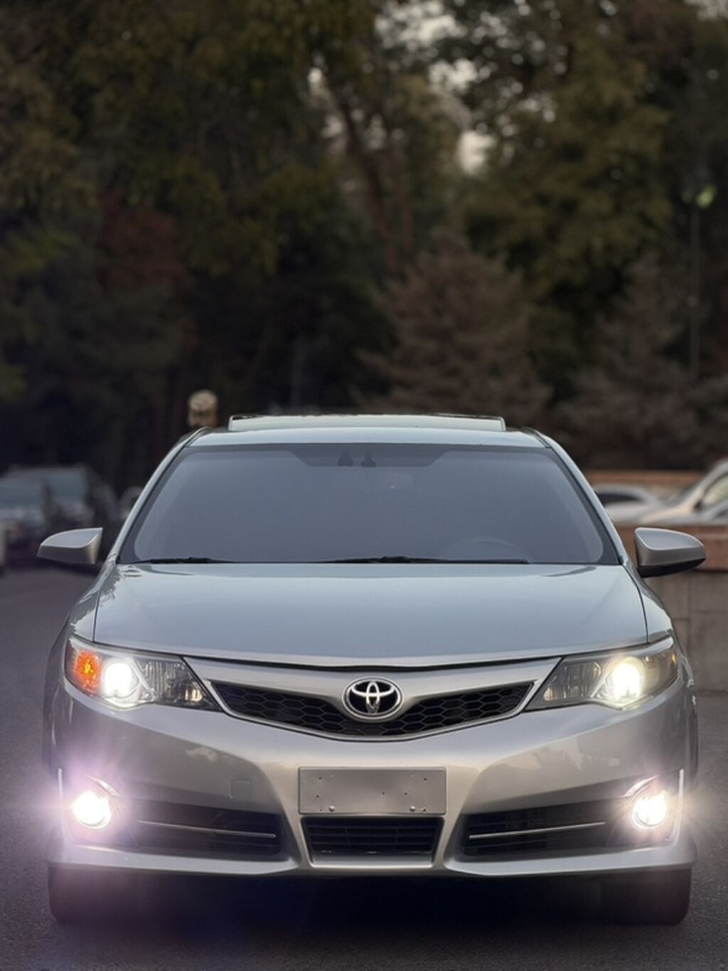 Toyota Camry: 2014 г., 2.5 л, Автомат, Бензин, Седан: фото 1
