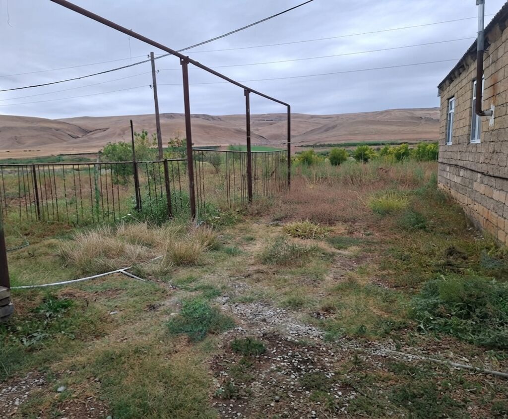 4 otaqlı, 88 kv. m, Kredit yoxdur, Orta təmir