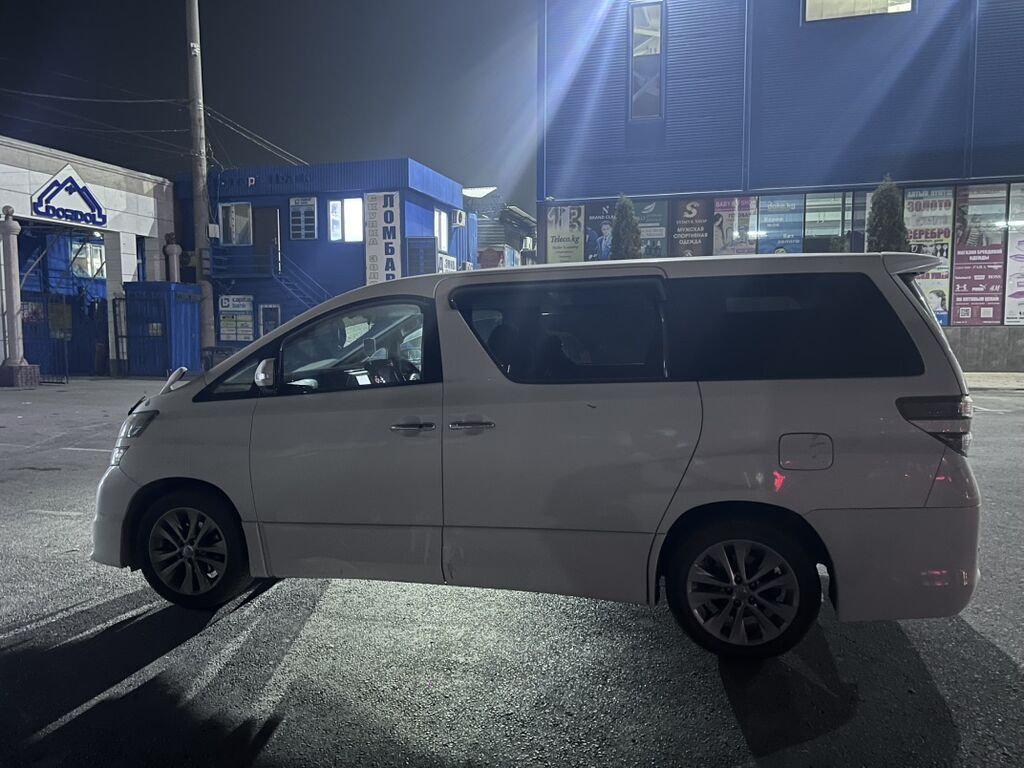 Toyota Vellfire: 2010 г., Газ, Минивэн: фото 2