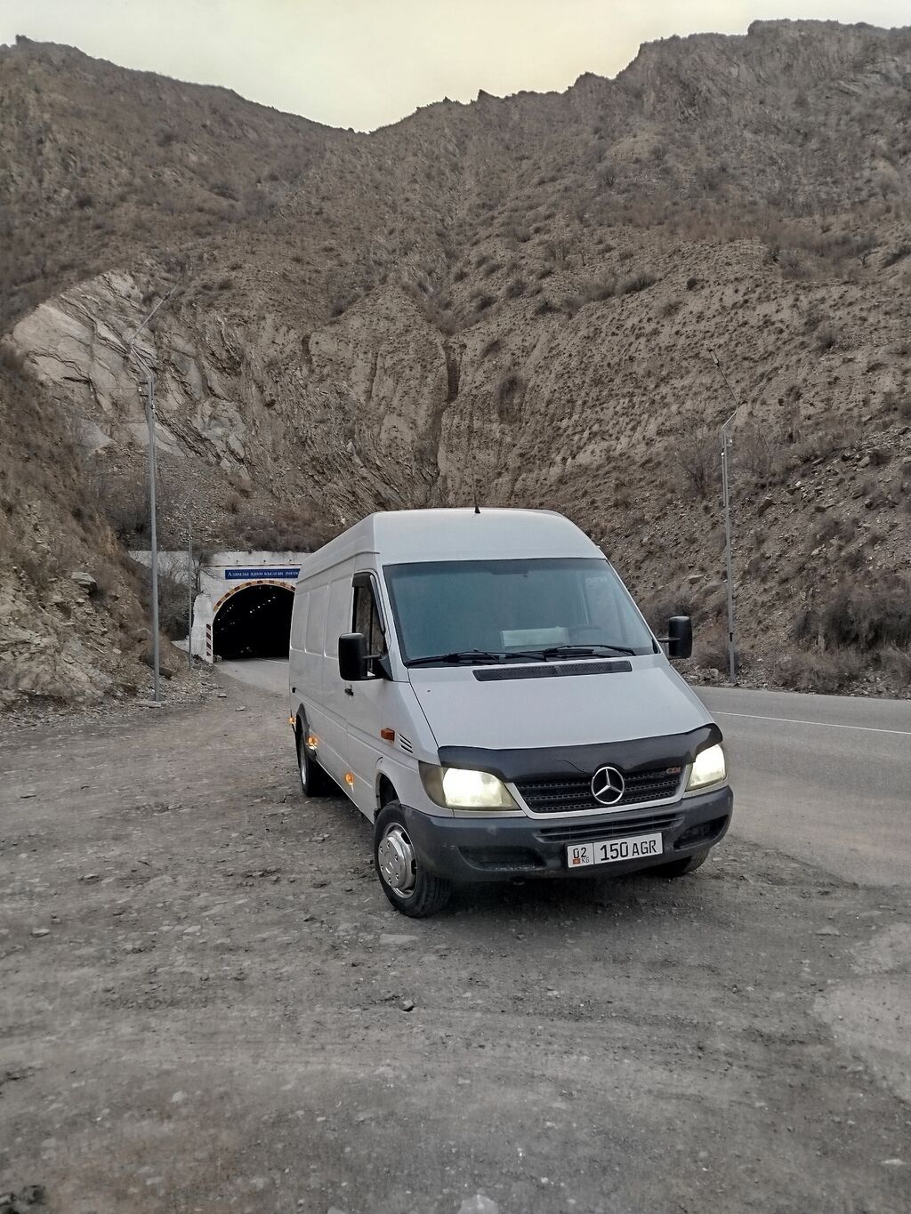 Mercedes-Benz Спринтер: 2004 г., 2.2 л, Механика, Дизель, Бус: фото 5