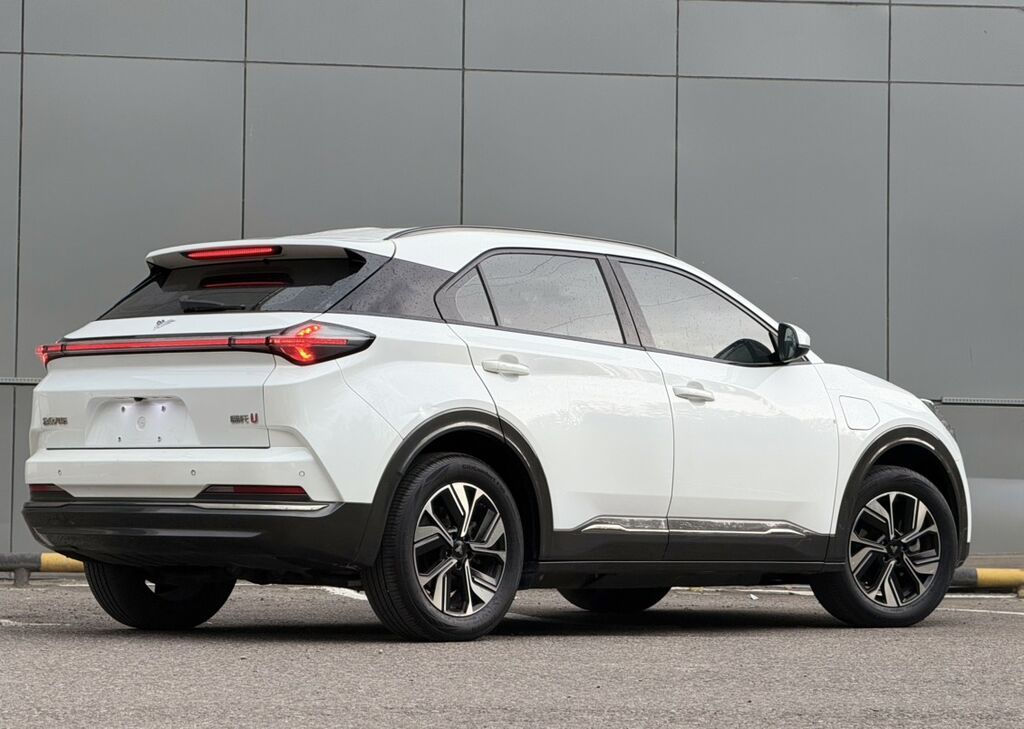 Электромобиль SUV NETA U— современный компактный кроссовер на: фото 2