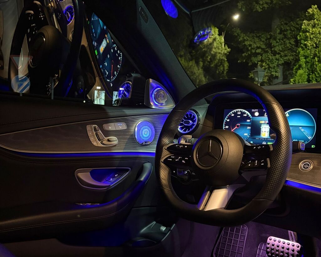 Mercedes-Benz E-Class: 2022 г., 2 л, Автомат, Бензин, Седан: фото 7