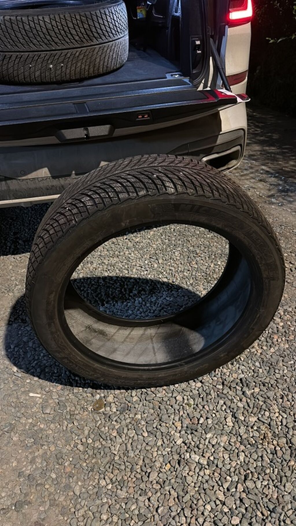 Зимние шины Michelin 285/40 R23 - Бренд: Michelin - Тип: зимние (на: фото 2