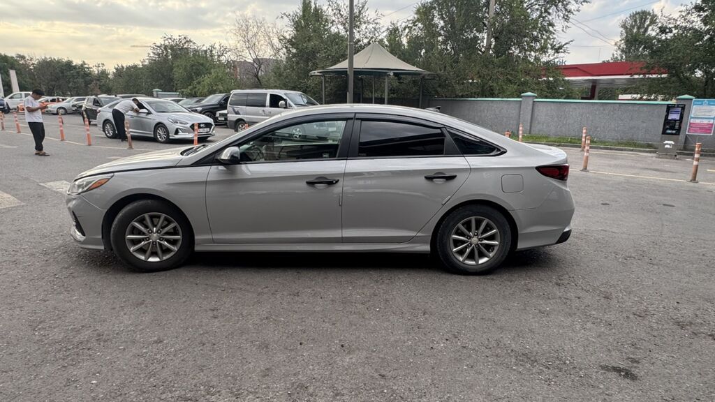 Hyundai Sonata: 2019 г., 2.4 л, Автомат, Бензин, Седан: фото 2