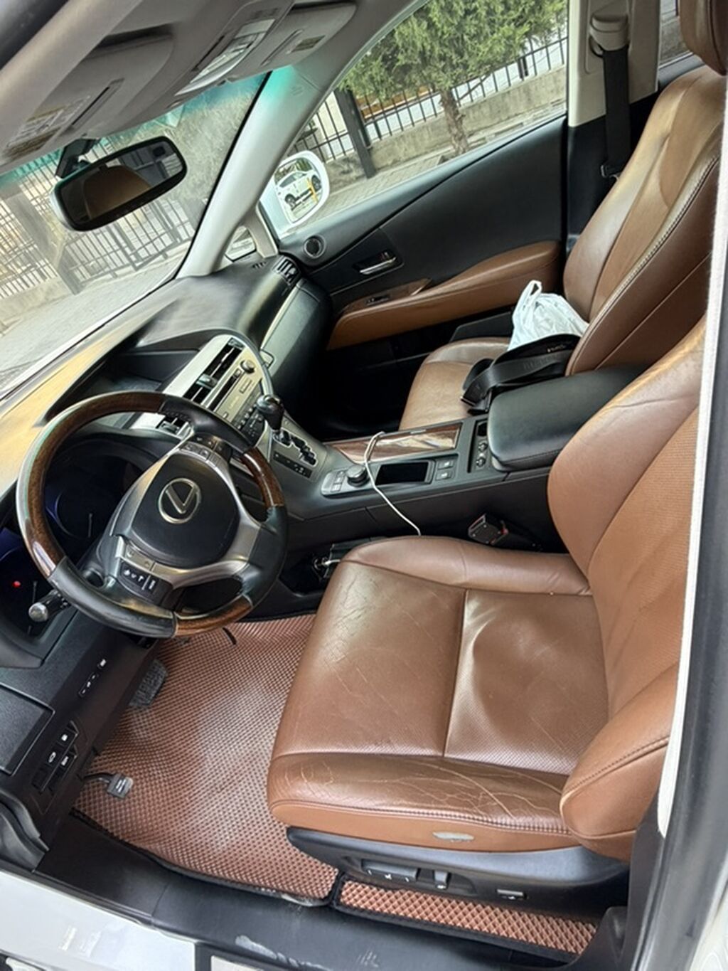Lexus RX 350, 2013 г., 3.5 л, автомат, бензин: фото 6