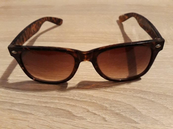 Ostala muška odeća: Esprit - naocare za sunce - original - unisex na lalafo.rs Esprit - naocare za sunce - original - unisex - Cacak