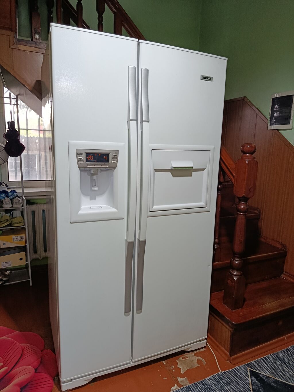 Холодильник Beko, Б/у, Side-By-Side (двухдверный), No frost, 95 * 180 * 70 — фото 1