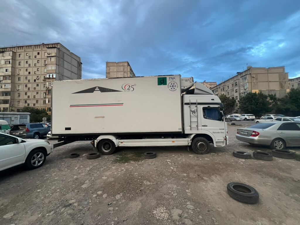 Рефрижераторный грузовик Mercedes‑Benz Atego 1228 - Тип: рефрижератор: фото 3