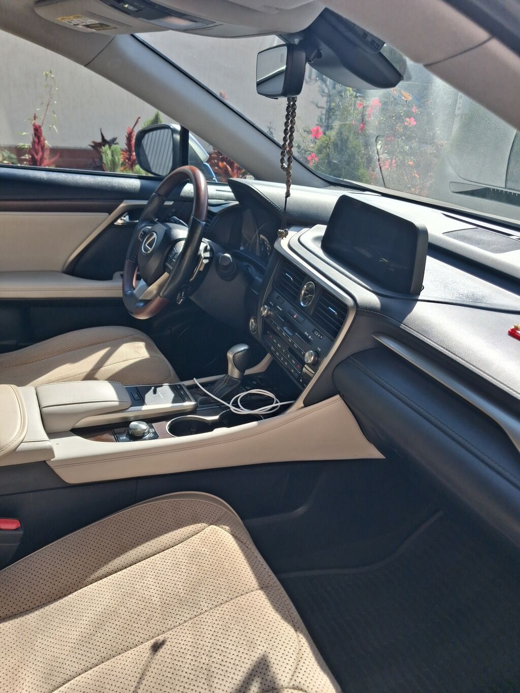 Lexus RX: 2021 г., 3.5 л, Автомат, Бензин, Кроссовер: фото 2