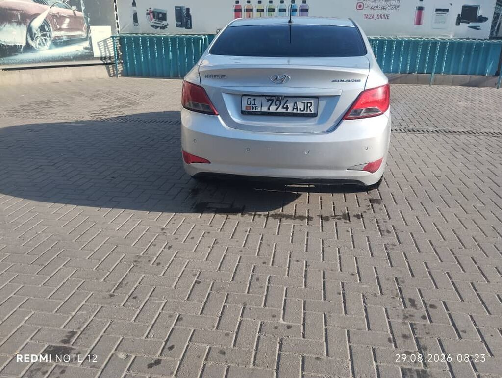 Hyundai Solaris: 2014 г., 1.6 л, Автомат, Бензин, Седан: фото 3