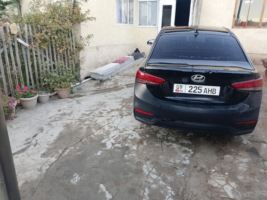 Hyundai Solaris: 2017 г., 1.6 л, Автомат, Бензин: фото 3