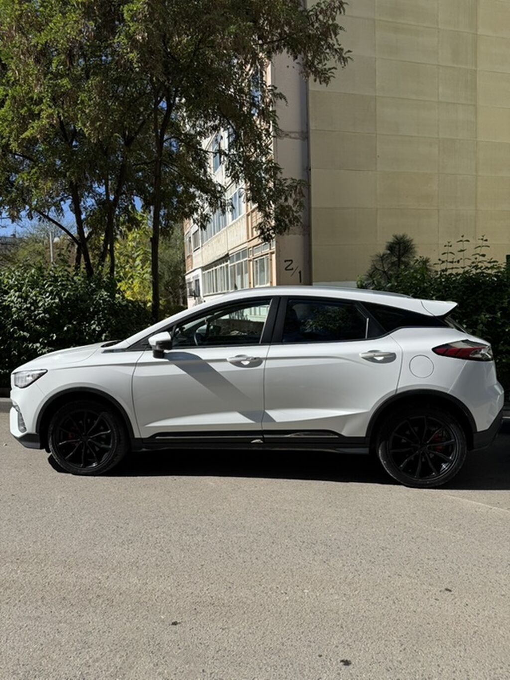 Geely Emgrand S: 2022 г., 1.4 л, Автомат, Бензин, Кроссовер: фото 3