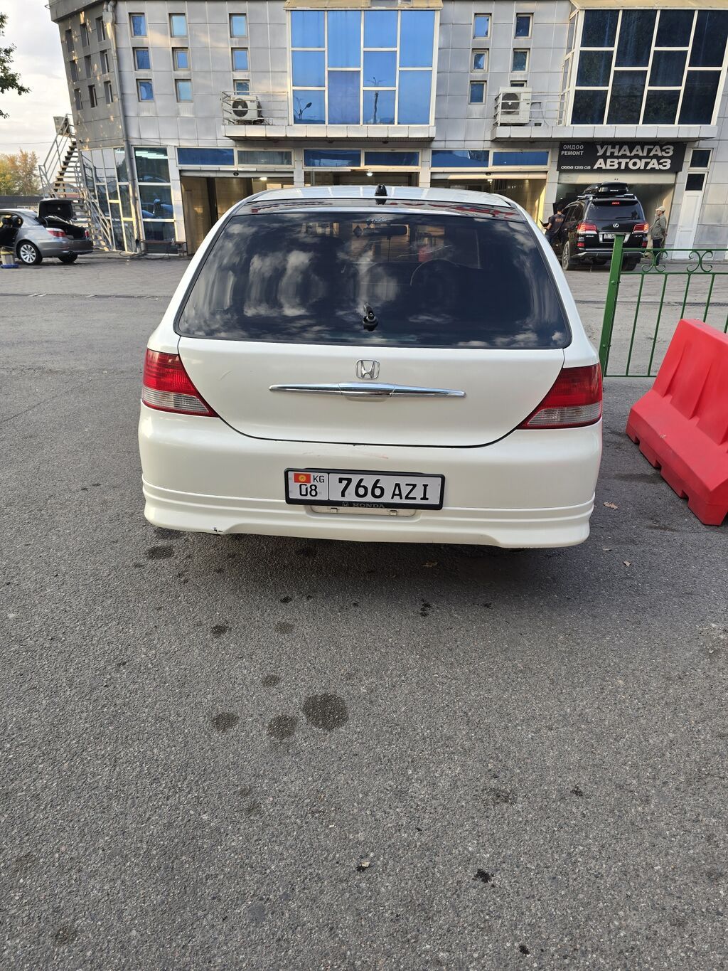 Honda Avancier: 1999 г., 2.3 л, Автомат, Бензин, Универсал: фото 3