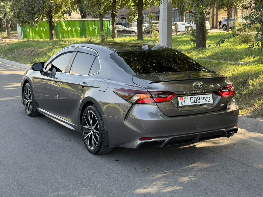Toyota Camry: 2021 г., 2.5 л, Автомат, Бензин, Седан: фото 6