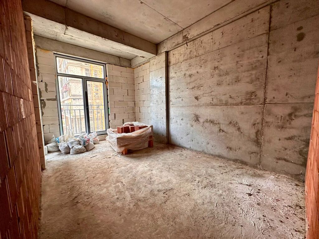 2 otaqlı, Yeni tikili, 82 kv. m