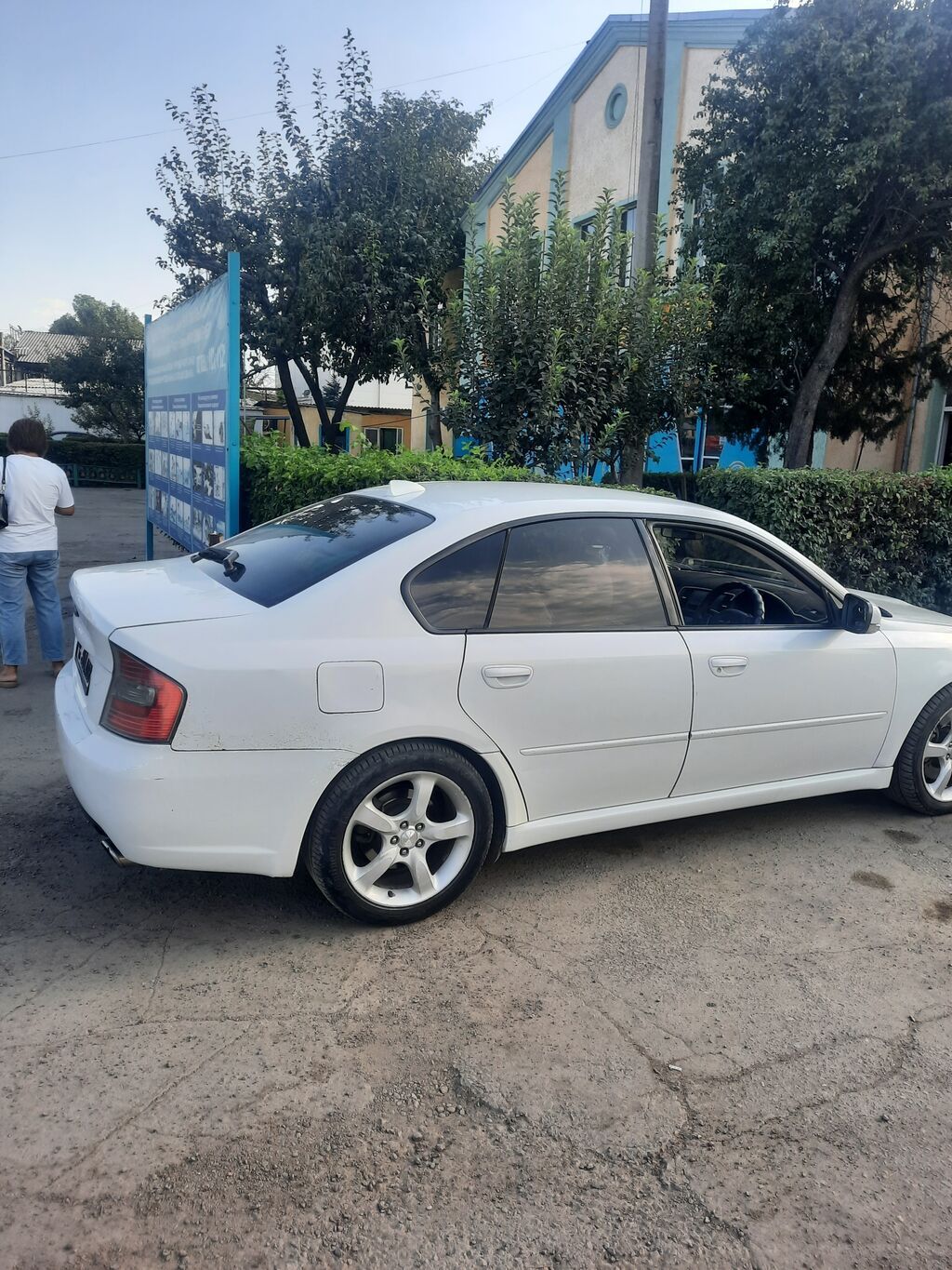 Subaru Legacy: 2003 г., Автомат, Седан: фото 4