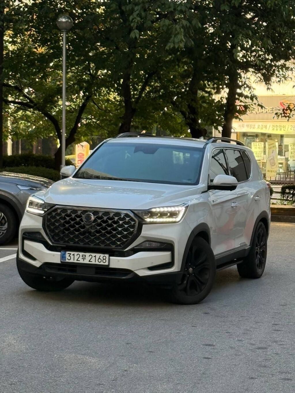 Ssangyong Rexton: 2022 г., 2.2 л, Автомат, Дизель, Внедорожник: фото 2
