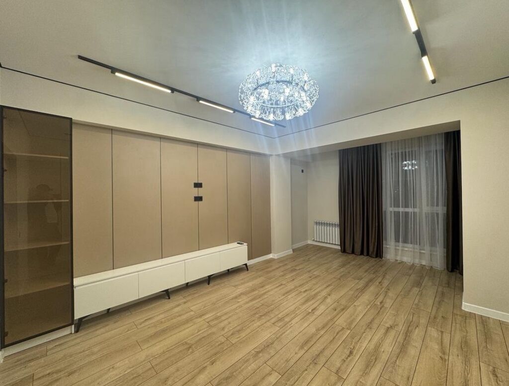 2 комнаты, 69 м², Кок-Жар ж/м Элитка, 13 этаж, Дизайнерский ремонт: фото 2
