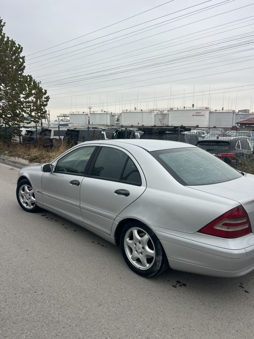 Mercedes-Benz C-Class: 2001 г., 2 л, Механика, Бензин, Седан: фото 2