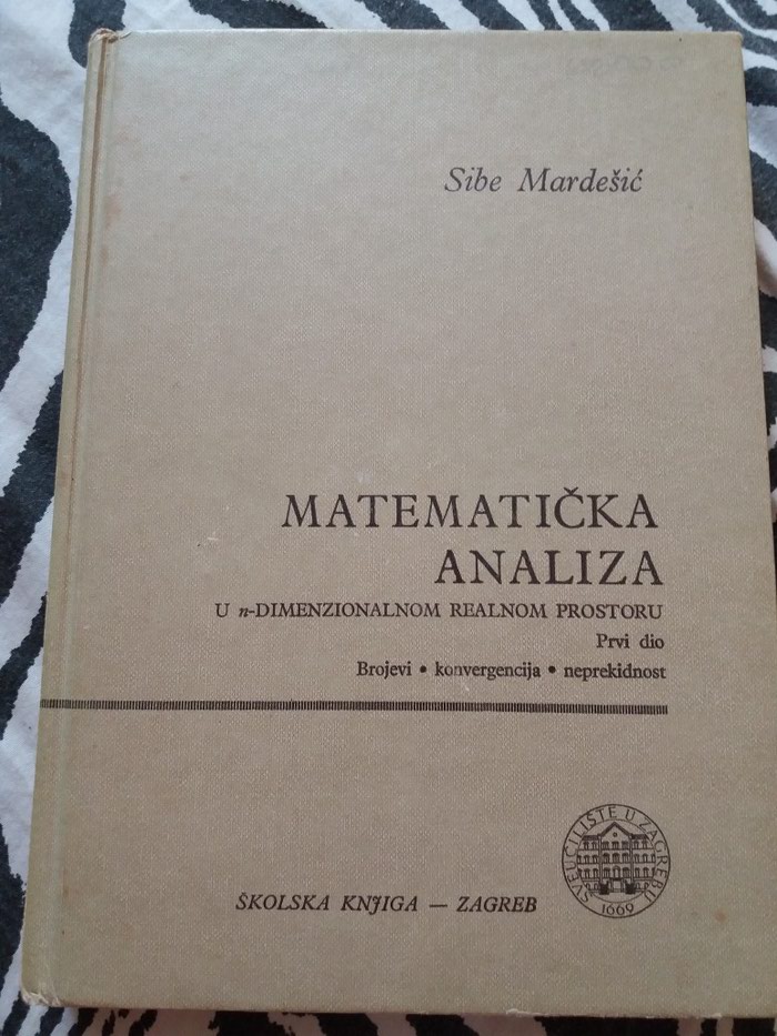 Knjige, časopisi, CD i DVD: Matematička analiza
treće izdanje 1988
270 strana na lalafo.rs Matematička analiza
treće izdanje 1988
270 strana - Krusevac