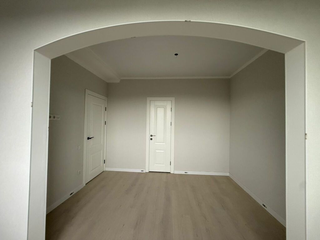 1 комната, 32 м², Пишпек 106 серия улучшенная, 4 этаж, Евроремонт: фото 4
