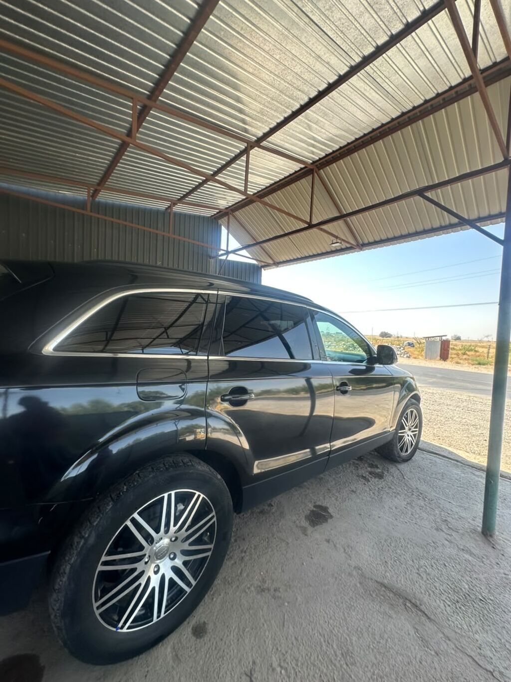 Audi Q7: 2007 г., 3.6 л, Автомат, Бензин, Кроссовер: фото 2