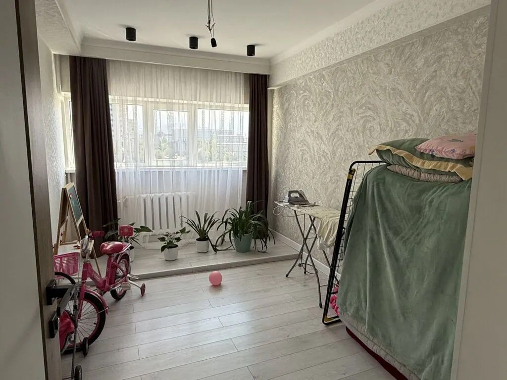 3 комнаты, 70 м², Политех 8 этаж, Евроремонт: фото 2