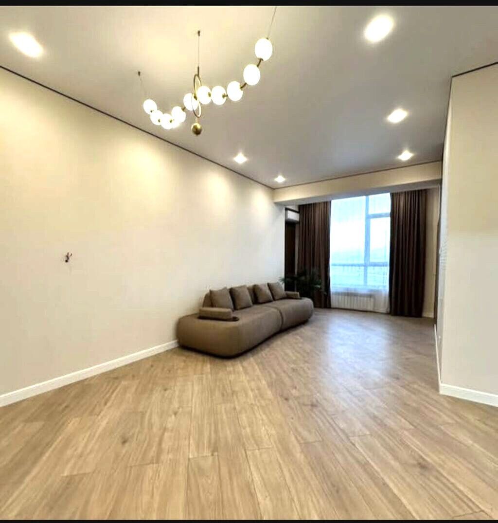 2 комнаты, 56 м², 7 мкр Элитка, 15 этаж, Дизайнерский ремонт: фото 3
