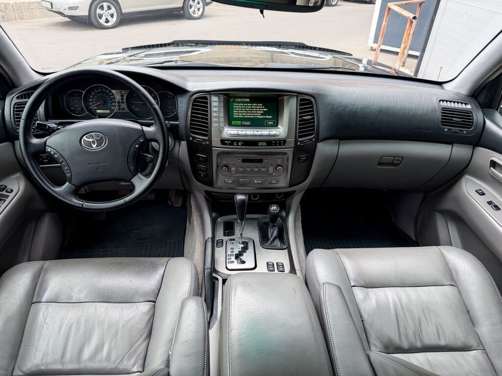 Toyota Land Cruiser: 2003 г., 4.7 л, Автомат, Газ, Внедорожник: фото 7