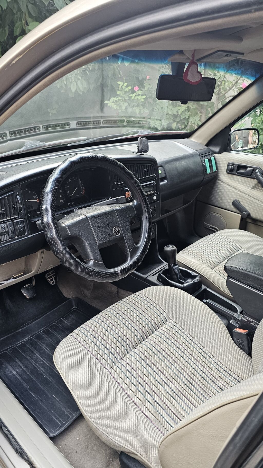 Volkswagen Passat Variant: 1991 г., 1.8 л, Механика, Бензин, Универсал: фото 3