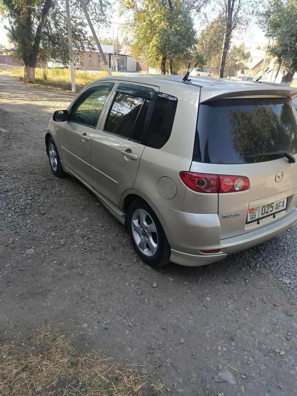 Mazda Demio: 2005 г., 1.5 л, Автомат, Бензин, Хэтчбэк: фото 5