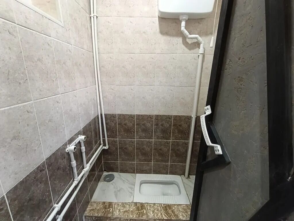 20 м², 1 комната, Старый толчок рынок / базар, Только парням: фото 3