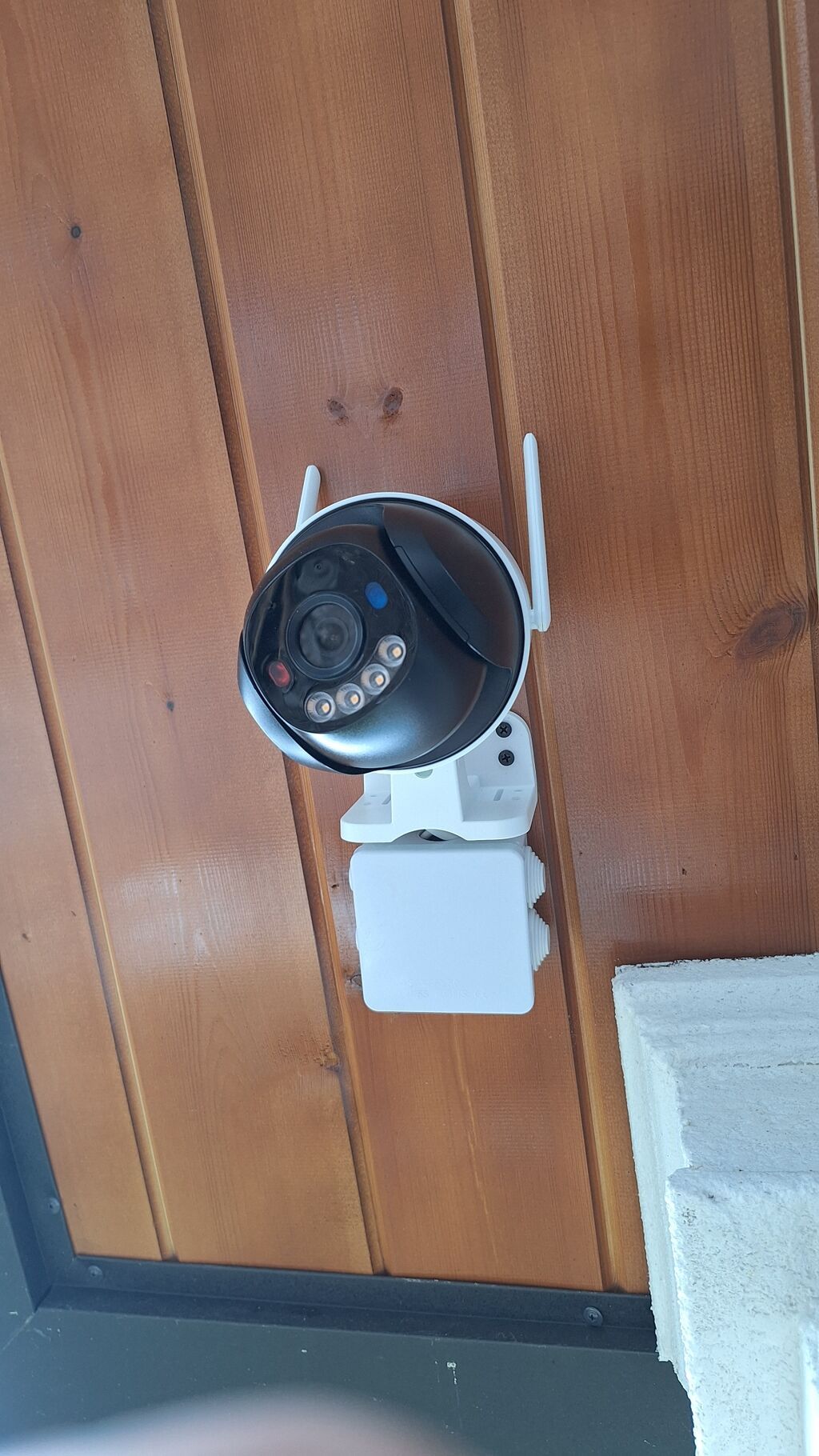 Уличная поворотная Wi‑Fi камера Imou - Установка для наружного — фото 6