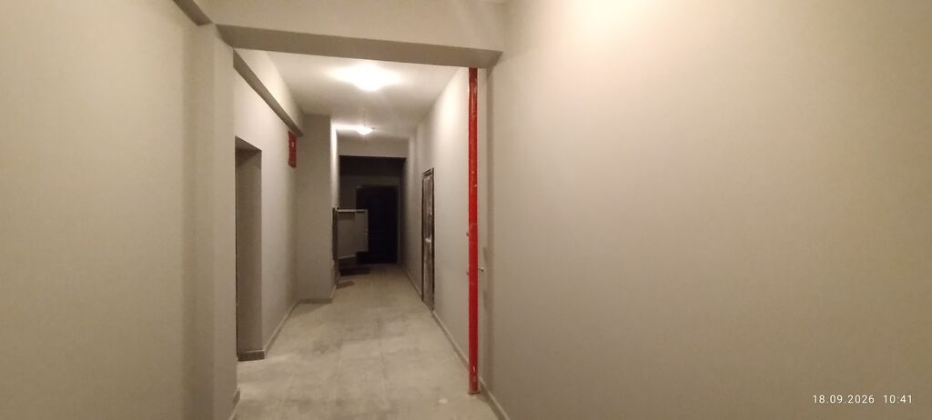 8-ci mikrorayon, 2 otaqlı, Yeni tikili, m. Azadlıq Prospekti, 75200 kv. m
