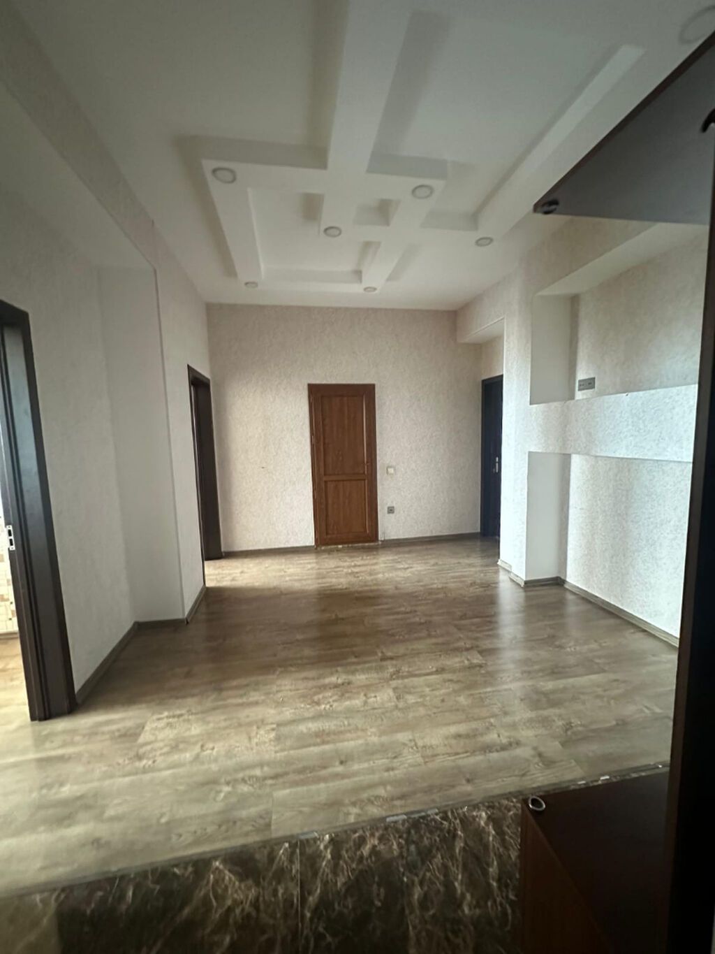 2 otaqlı, Yeni tikili, 95 kv. m